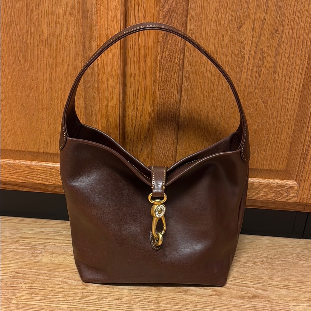 Dooney chestnut florentine small logo lock